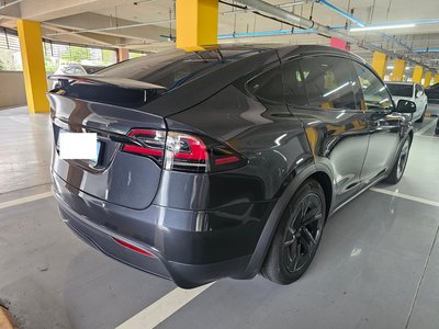 2026 Tesla MODEL X — фото 4