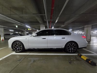 BMW 7 SERIES - 10