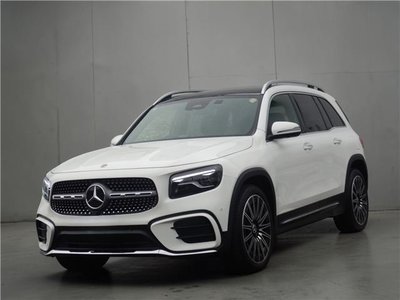 2025 Mercedes-BENZ GLB — фото 1