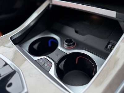 2021 BMW X7 缩略图 19
