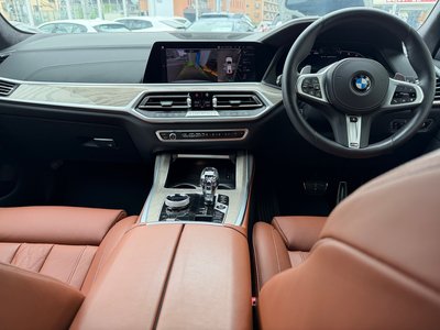 2021 BMW X7 缩略图 12