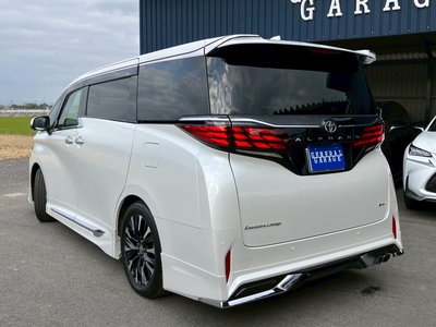 TOYOTA ALPHARD - 9