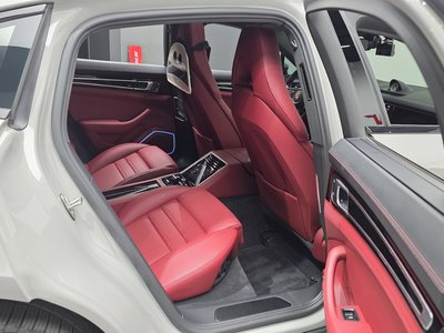 صورة مصغرة 12 لـ 2023 Porsche PANAMERA
