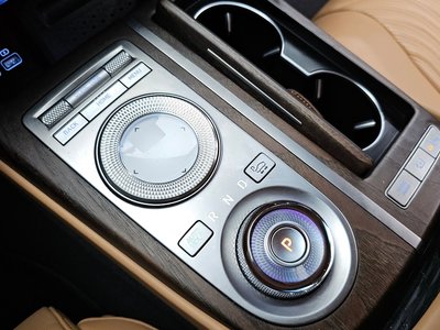 صورة 9 لـ 2021 Genesis G80 (RG3)