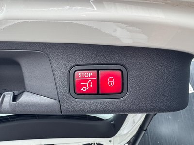 MERCEDES-BENZ GLA - 9