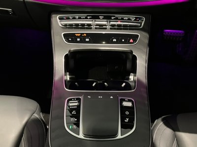 MERCEDES-BENZ E-CLASS - 10