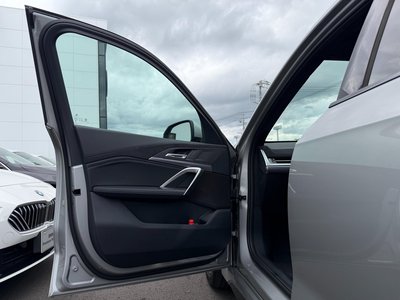 2025 BMW X1 — миниатюра 14