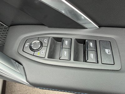 2025 BMW X1 — миниатюра 26