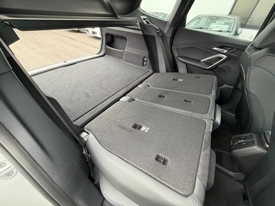 2025 BMW X1 — миниатюра 54