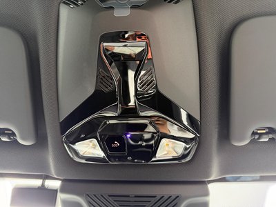 2025 BMW X1 — миниатюра 46