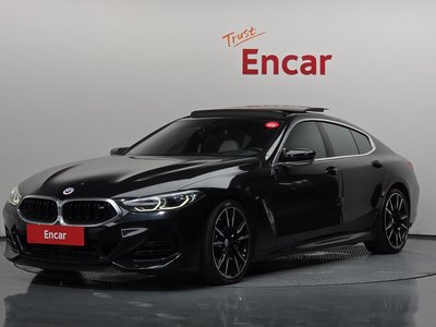2022 BMW 8 SERIES 照片 1