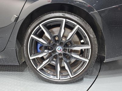 2022 BMW 8 SERIES 照片 8