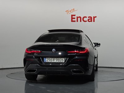 2022 BMW 8 SERIES 照片 3