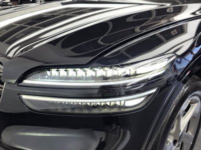 صورة 9 لـ 2024 Genesis GV70