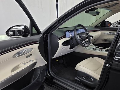 صورة مصغرة 13 لـ 2024 Genesis GV70