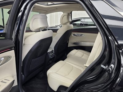صورة مصغرة 16 لـ 2024 Genesis GV70