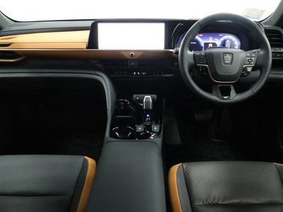 TOYOTA CROWN CROSSOVER - 9