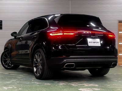 2018 Porsche CAYENNE 照片 3
