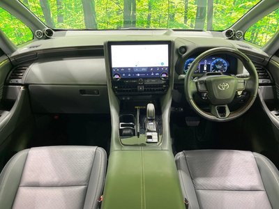 2024 Toyota VELLFIRE photo 2