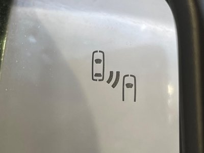 TOYOTA LAND CRUISER 250 - 7