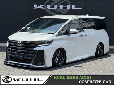 TOYOTA VELLFIRE - 1