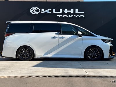 TOYOTA VELLFIRE - 9