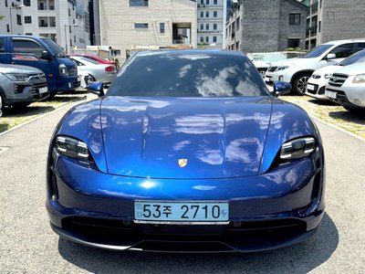 2024 Porsche TAYCAN 照片 4