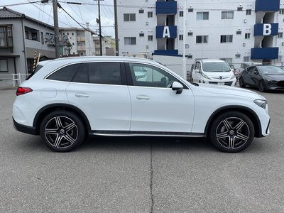 MERCEDES-BENZ GLC - 9