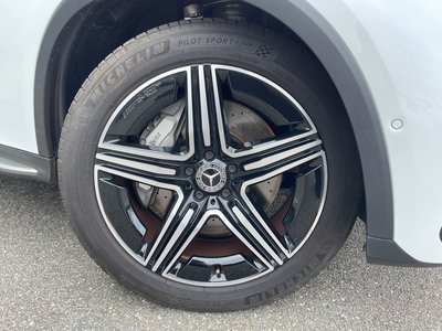 MERCEDES-BENZ GLC - 10
