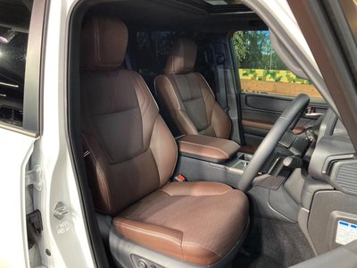 TOYOTA LAND CRUISER 250 - 8