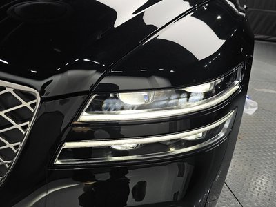 GENESIS G80 (RG3) - 10