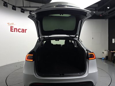 صورة مصغرة 32 لـ 2022 Tesla MODEL Y
