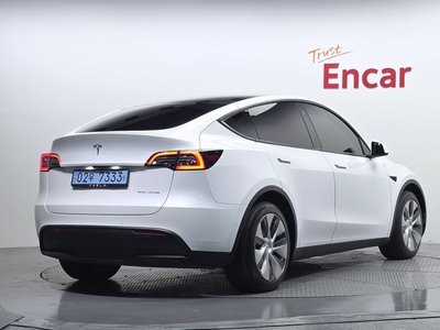 صورة 4 لـ 2022 Tesla MODEL Y