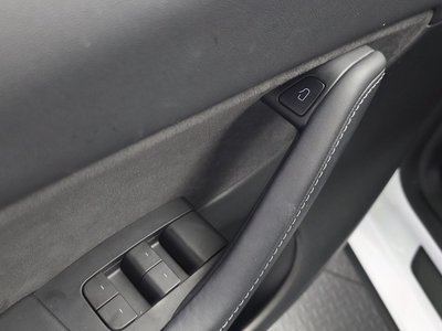 صورة مصغرة 31 لـ 2022 Tesla MODEL Y