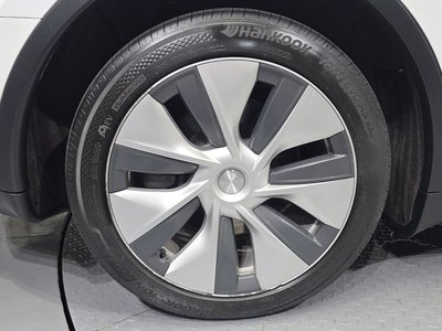 صورة 6 لـ 2022 Tesla MODEL Y