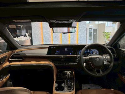 2025 Toyota CROWN SPORT — миниатюра 59