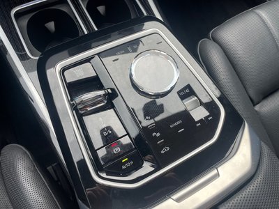 صورة 9 لـ 2025 BMW 7 SERIES
