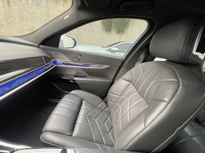 2025 BMW 7 SERIES — миниатюра 11