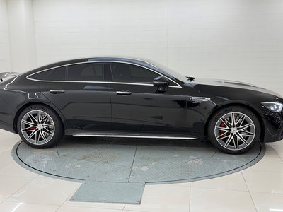2025 Mercedes-BENZ GT AMG — фото 7