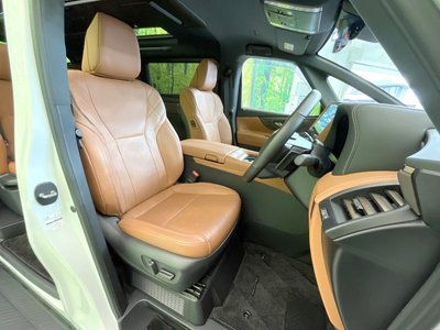 2025 Toyota VELLFIRE photo 8