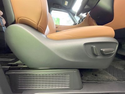 2025 Toyota VELLFIRE 缩略图 24