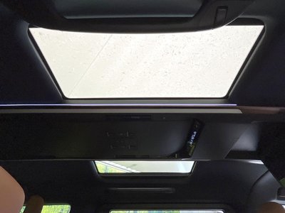 2025 Toyota VELLFIRE photo 3