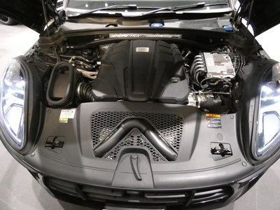 صورة مصغرة 21 لـ 2021 Porsche MACAN