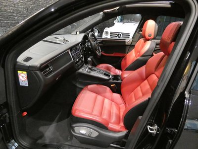 صورة مصغرة 17 لـ 2021 Porsche MACAN
