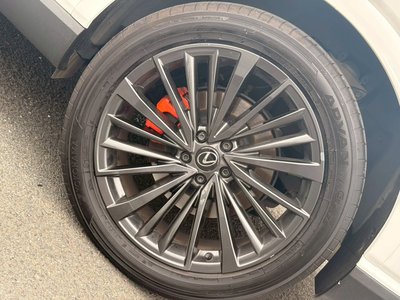 LEXUS RX - 8