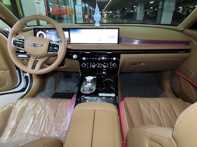 GENESIS G80 (RG3) - 10