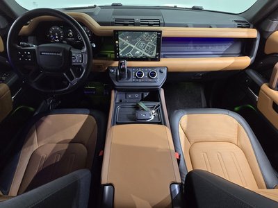 LAND ROVER DEFENDER - 5