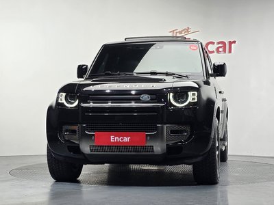 LAND ROVER DEFENDER - 2