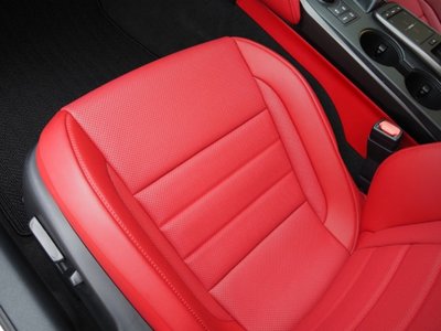 2020 Lexus IS 缩略图 32