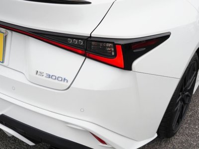 2020 Lexus IS 缩略图 67